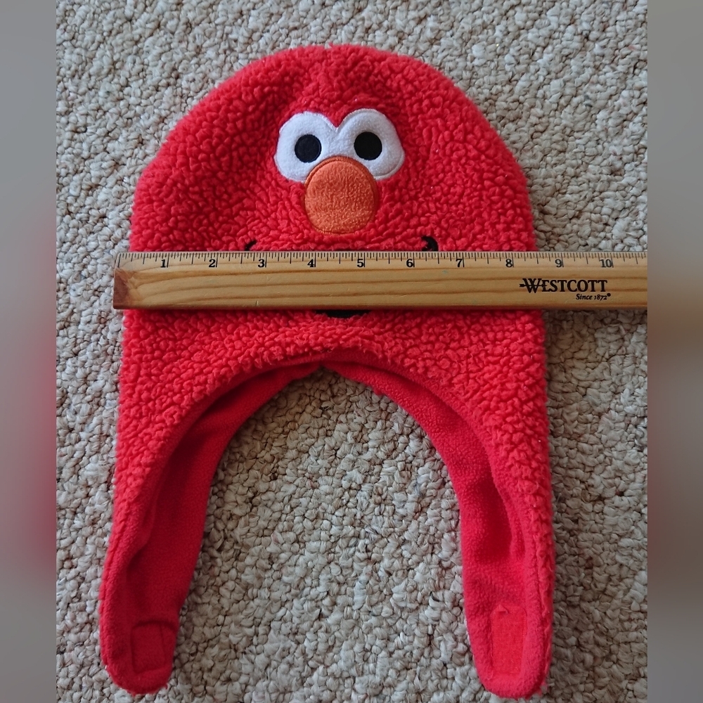 Red Sesame Street Elmo toddler winter hat size 2T-5T - Picture 7 of 8